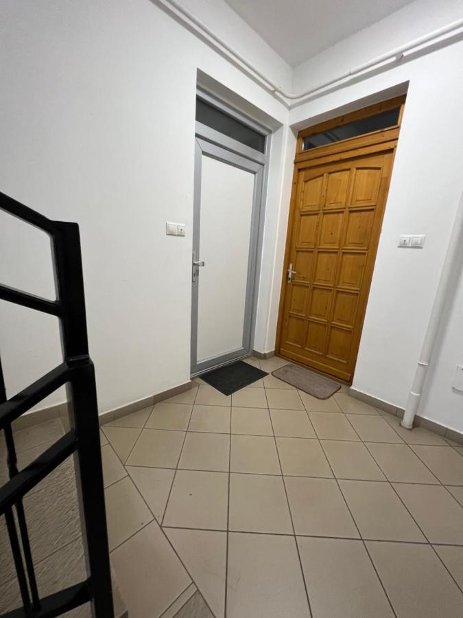 City Lux Apartman Nyiregyhaza Luaran gambar